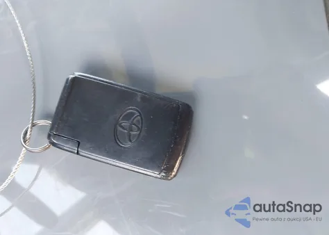 2006 Toyota Prius from USA, damaged, VIN JTDKB20U467077536